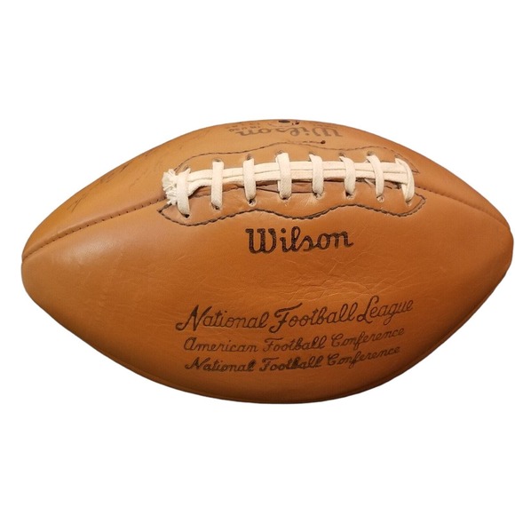 Wilson Green Bay Packers Team Signed Football without authentication letter 1971 - Picture 1 of 10